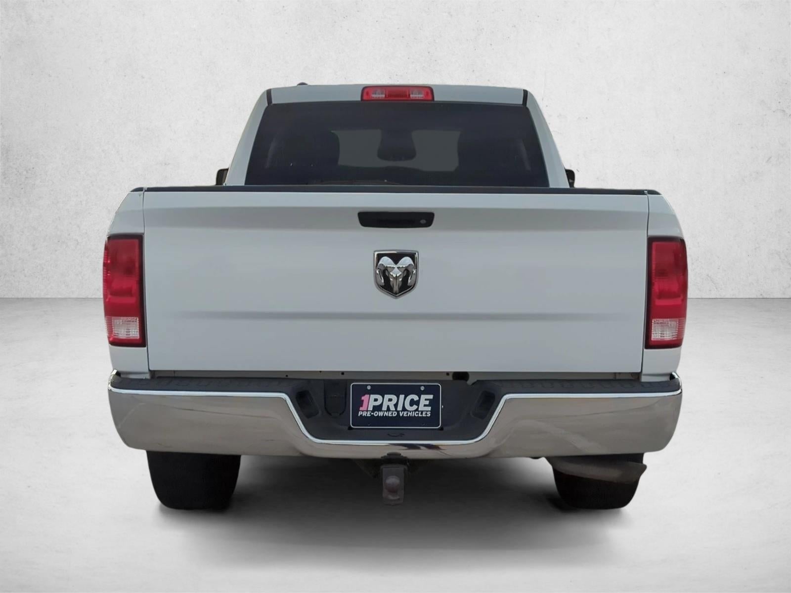 2017 RAM 1500 Express 4x2 Quad Cab 6'4" Box