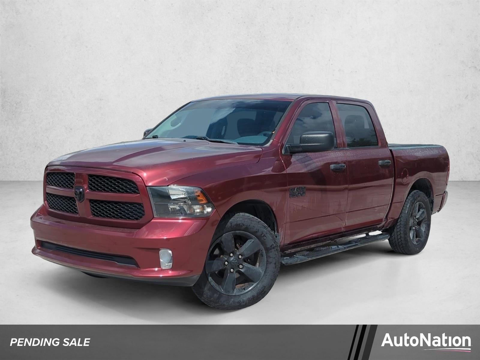 2018 RAM 1500 Express 4x2 Crew Cab 5'7" Box
