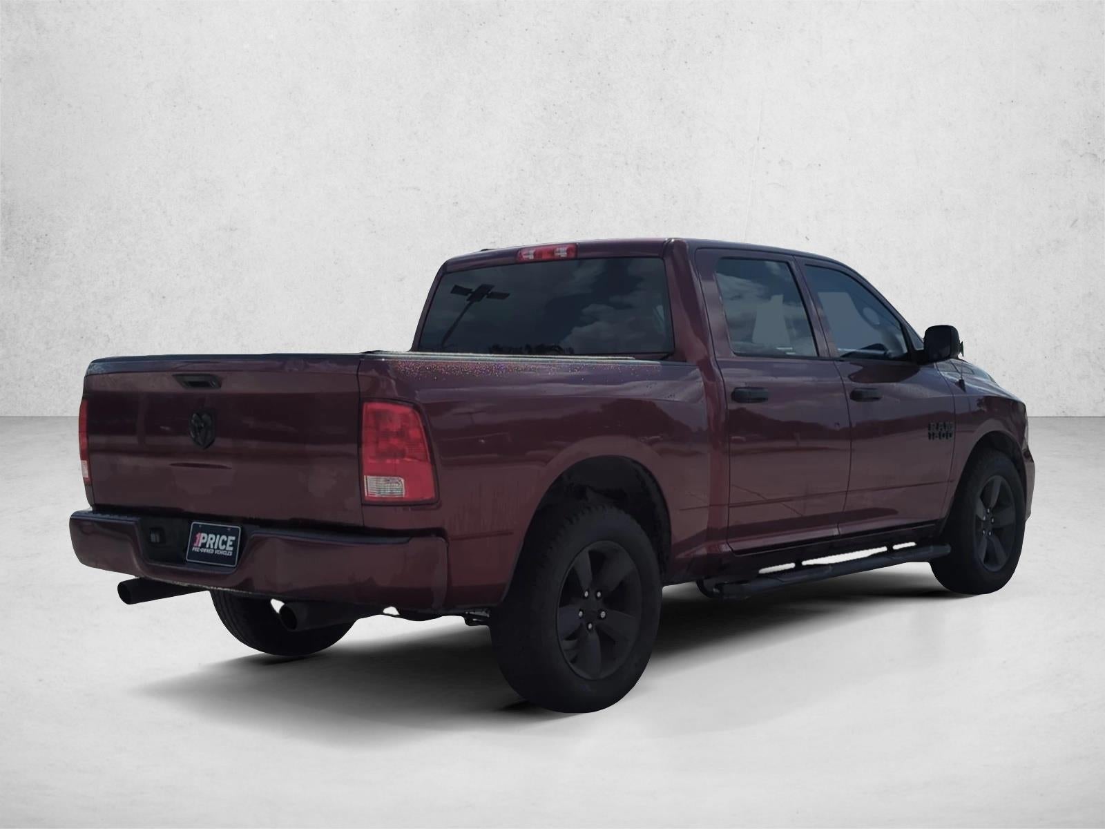 2018 RAM 1500 Express 4x2 Crew Cab 5'7" Box