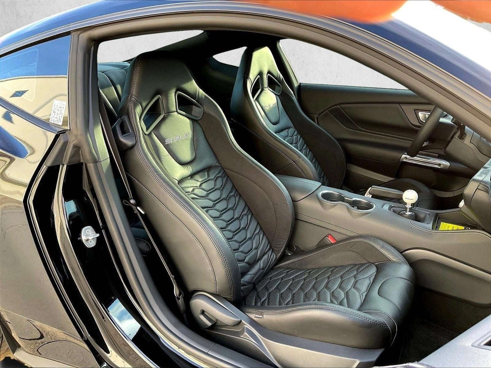 2025 Ford Mustang GT Premium Fastback
