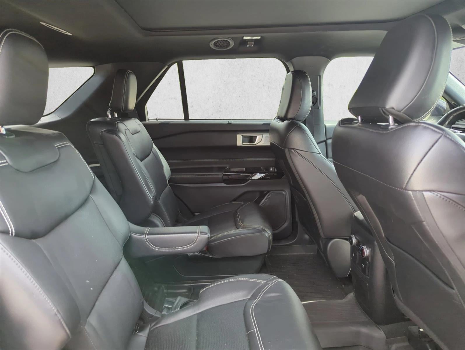 2023 Ford Explorer ST 4WD
