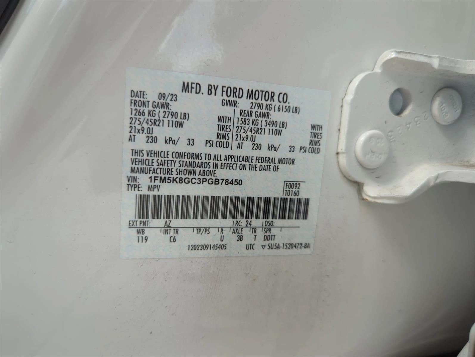 2023 Ford Explorer ST 4WD