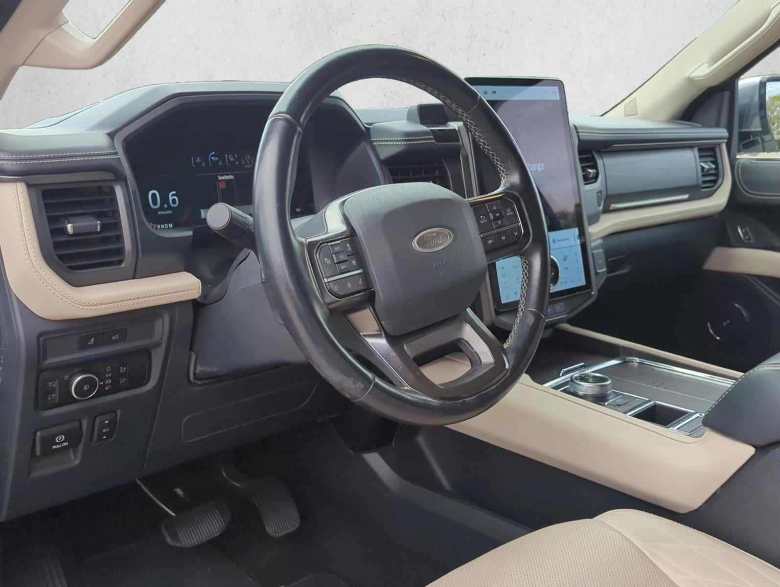 2023 Ford Expedition Max Platinum 4x2