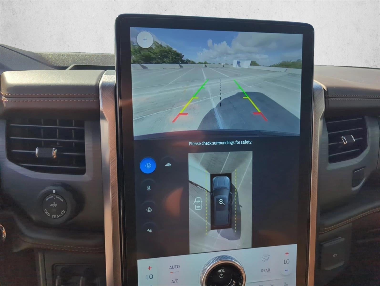 2024 Ford Expedition King Ranch 4x2