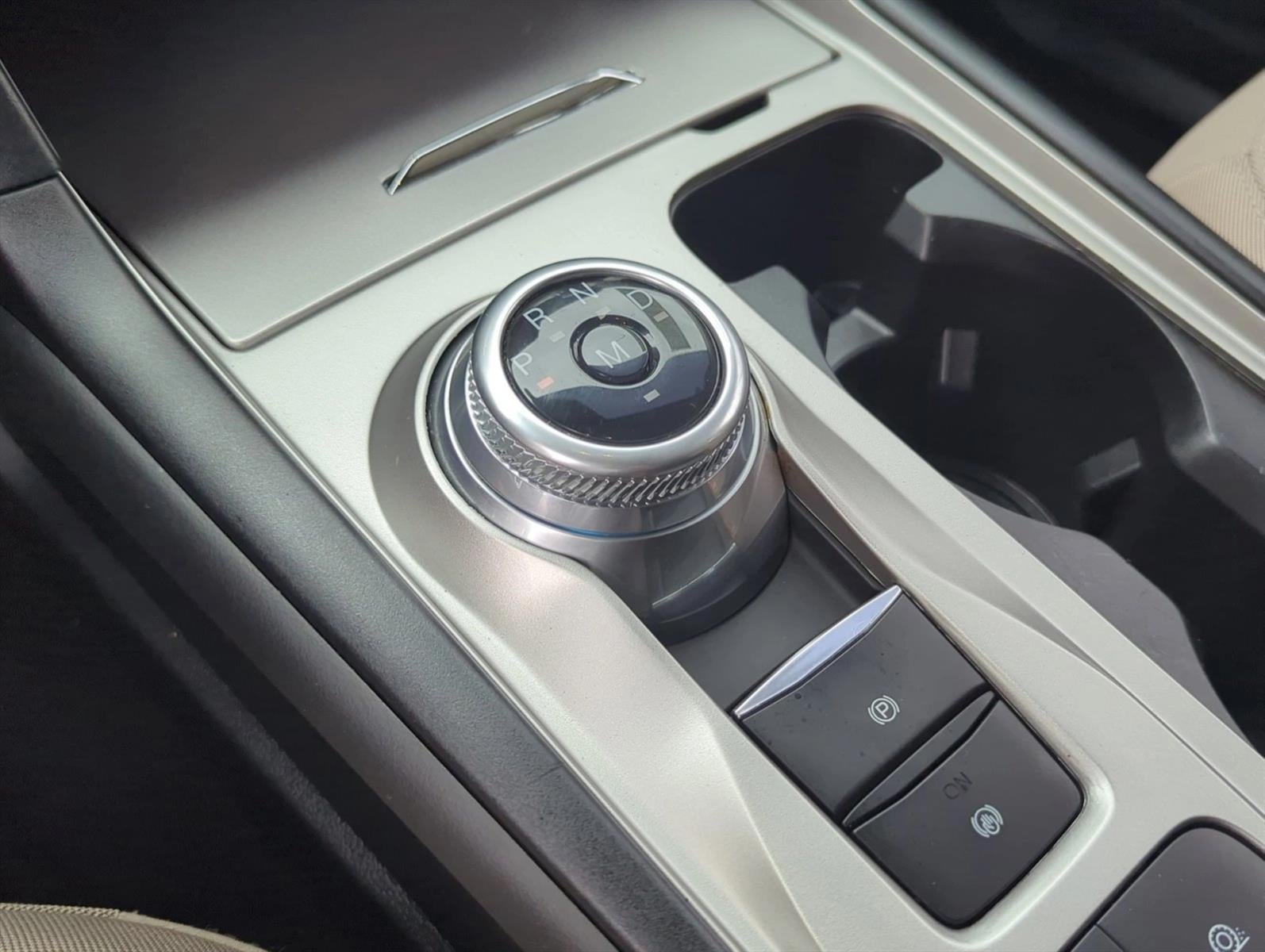 2020 Ford Explorer Base RWD