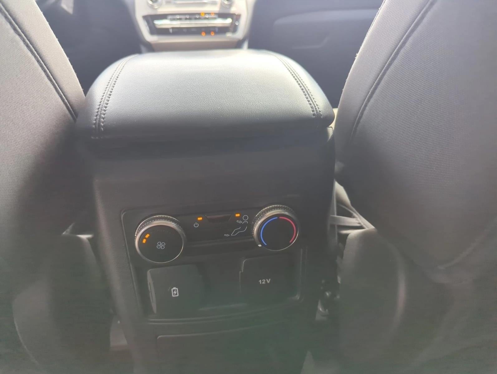 2022 Ford Explorer XLT RWD