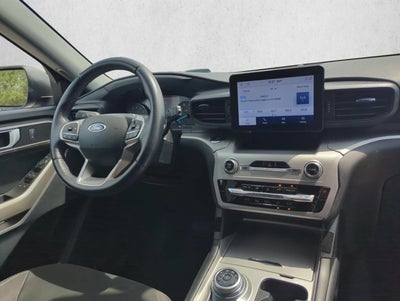 2022 Ford Explorer XLT RWD