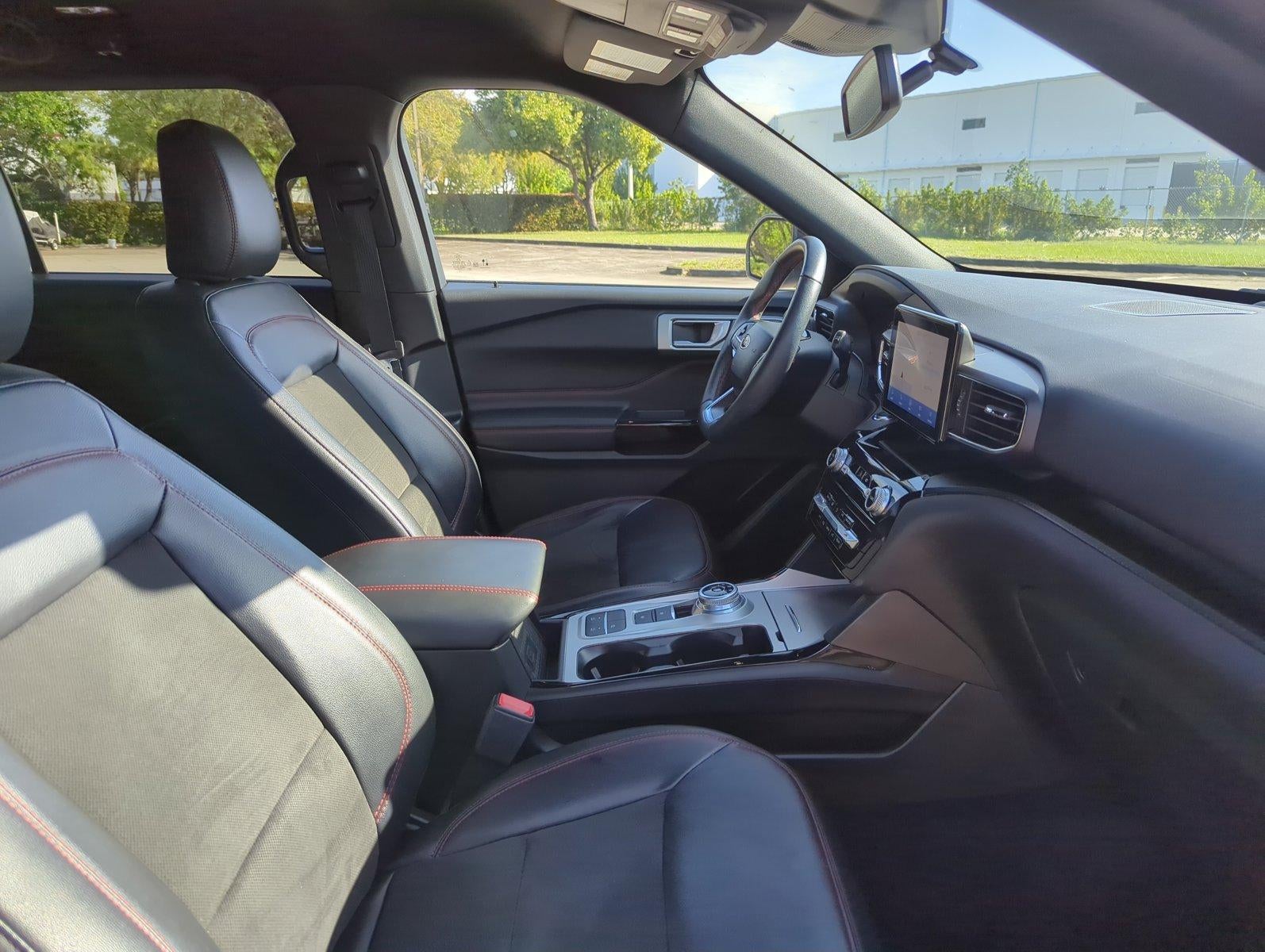 2023 Ford Explorer ST-Line RWD