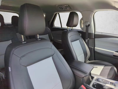 2022 Ford Explorer XLT 4WD