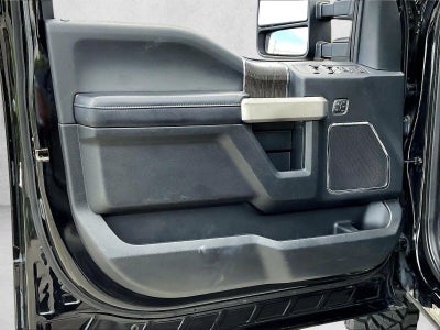 2021 Ford Super Duty F-250 SRW LARIAT 4WD Crew Cab 6.75' Box