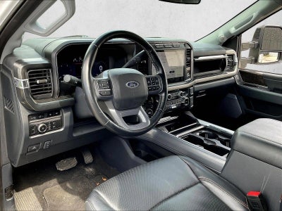2024 Ford Super Duty F-250 SRW LARIAT 4WD Crew Cab 6.75' Box