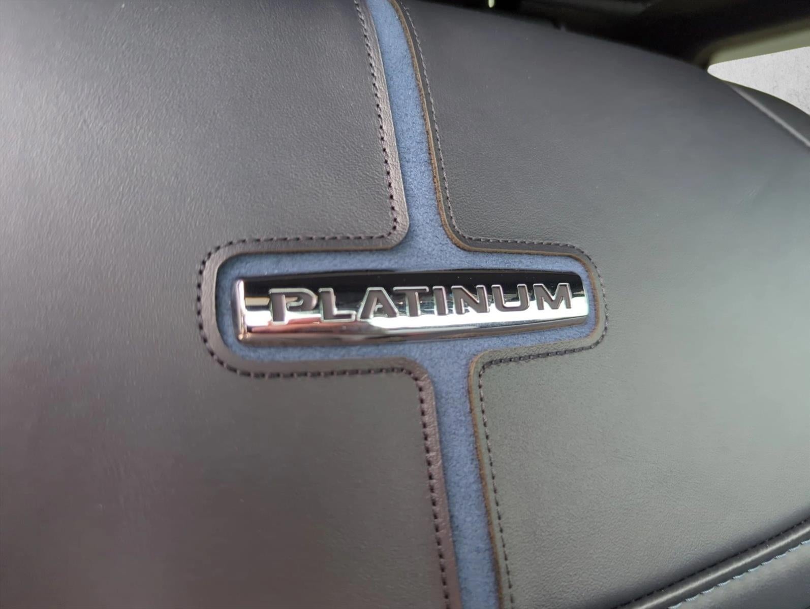 2025 Ford Super Duty F-350 SRW Platinum 4WD Crew Cab 6.75' Box