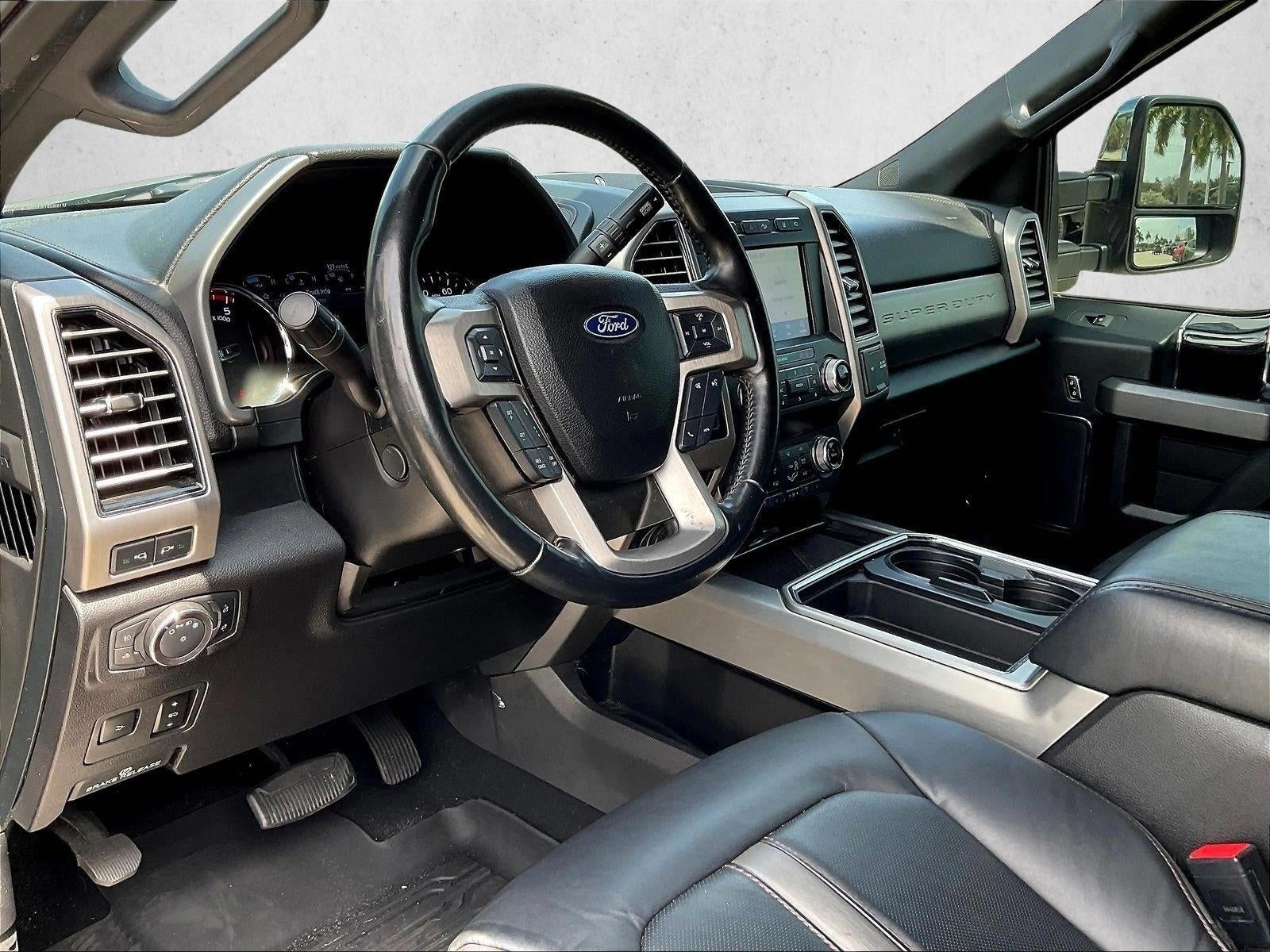 2020 Ford Super Duty F-350 SRW Platinum 4WD Crew Cab 6.75' Box