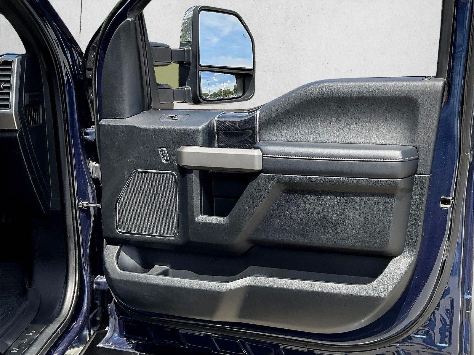 2020 Ford Super Duty F-350 SRW Platinum 4WD Crew Cab 6.75' Box