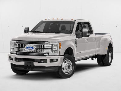 2018 Ford Super Duty F-350 DRW Platinum 4WD Crew Cab 8' Box