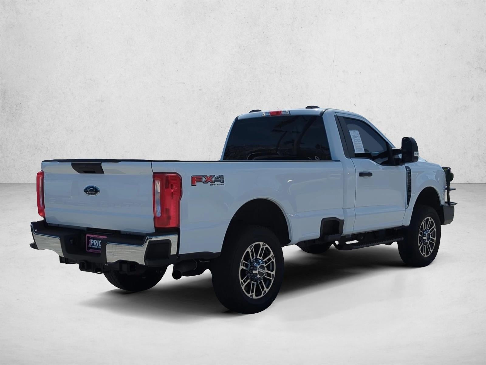 2024 Ford Super Duty F-250 SRW XL 4WD Reg Cab 8' Box