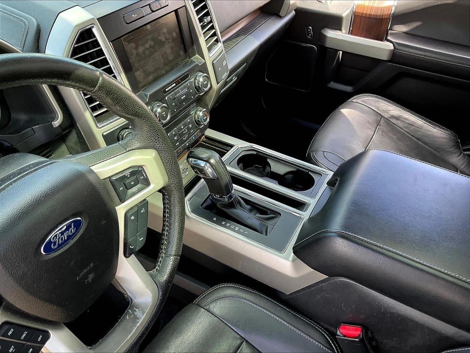 2015 Ford F-150 2WD SuperCrew 5-1/2 Ft Box Lariat