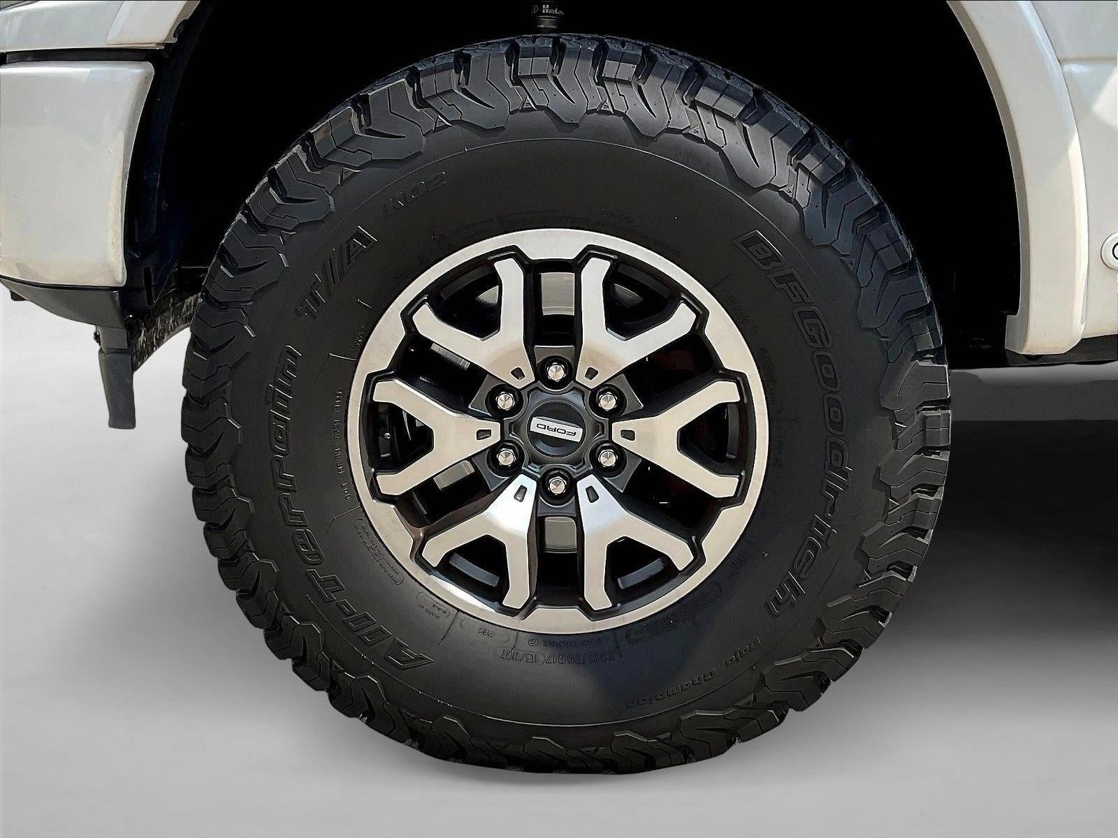 2018 Ford F-150 Platinum 4WD SuperCrew 5.5' Box