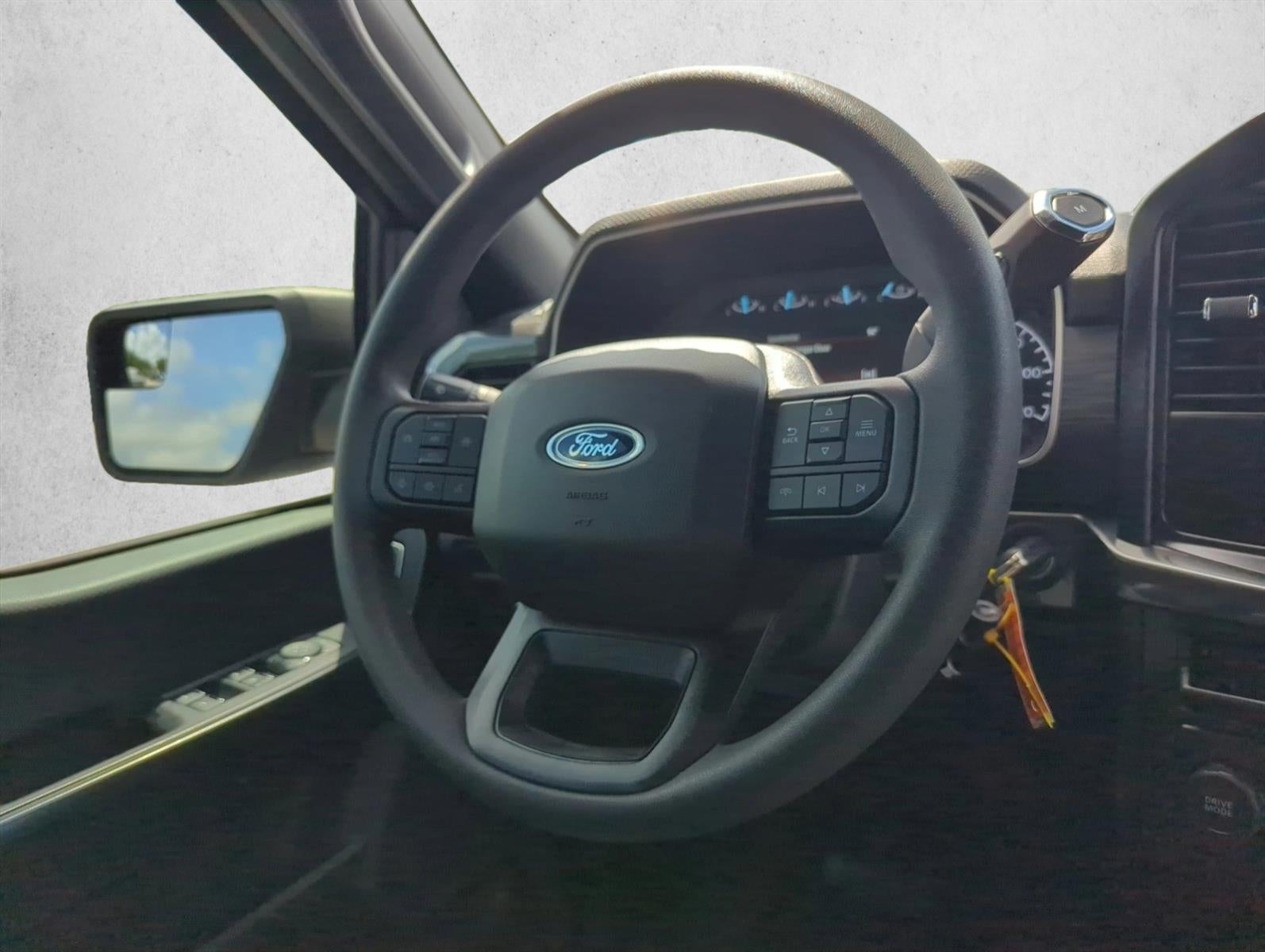 2023 Ford F-150 XL 2WD SuperCab 6.5' Box