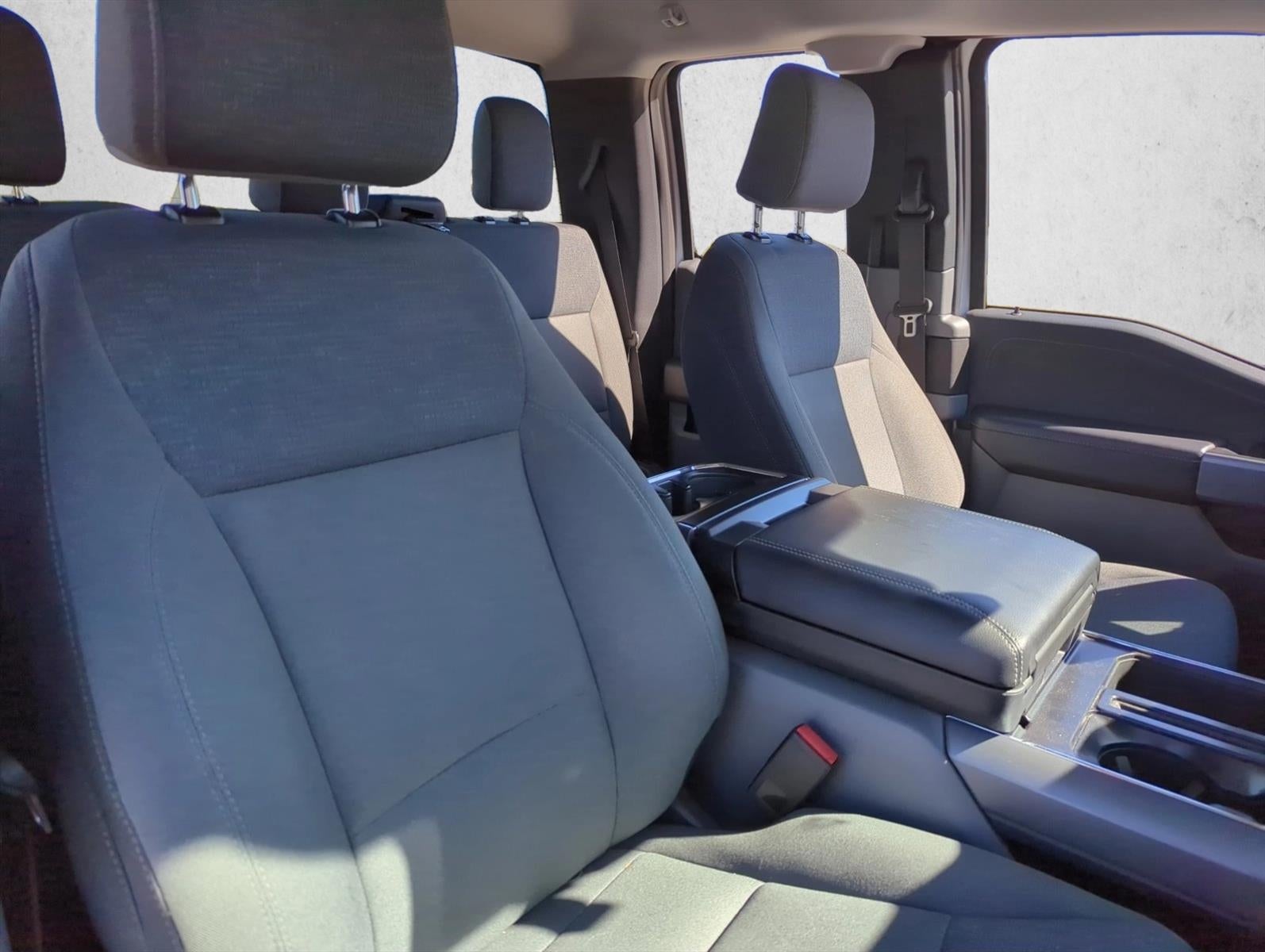 2025 Ford F-150 XLT 2WD SuperCab 6.5' Box