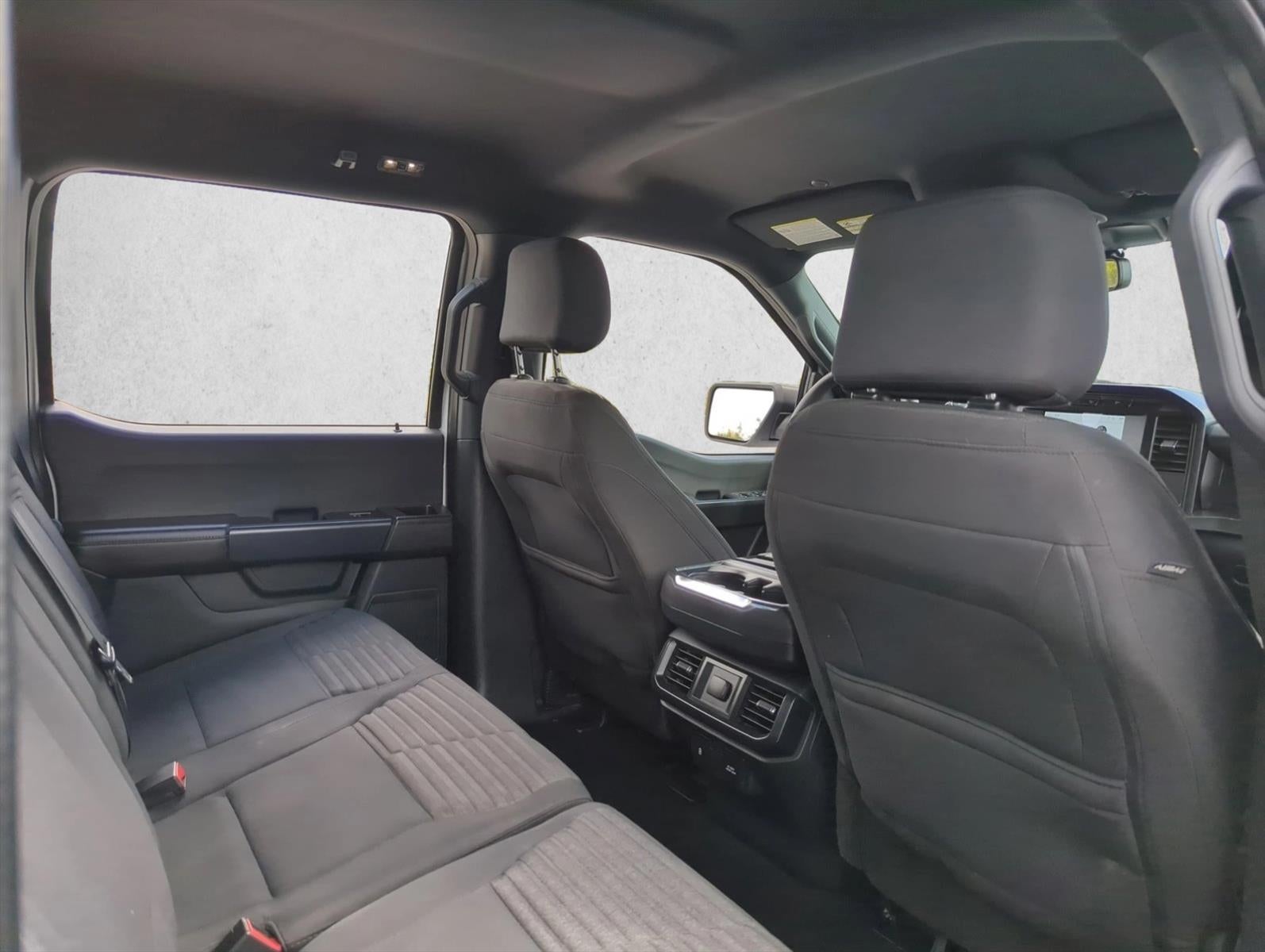 2022 Ford F-150 XL 4WD SuperCrew 5.5' Box