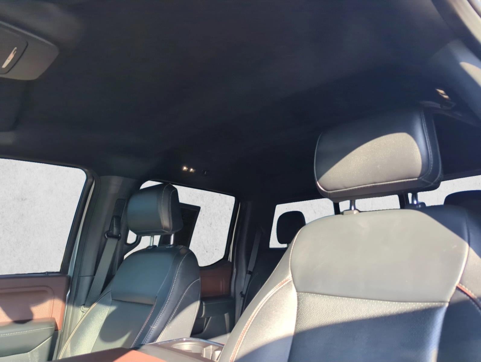 2022 Ford F-150 LARIAT 4WD SuperCrew 5.5' Box