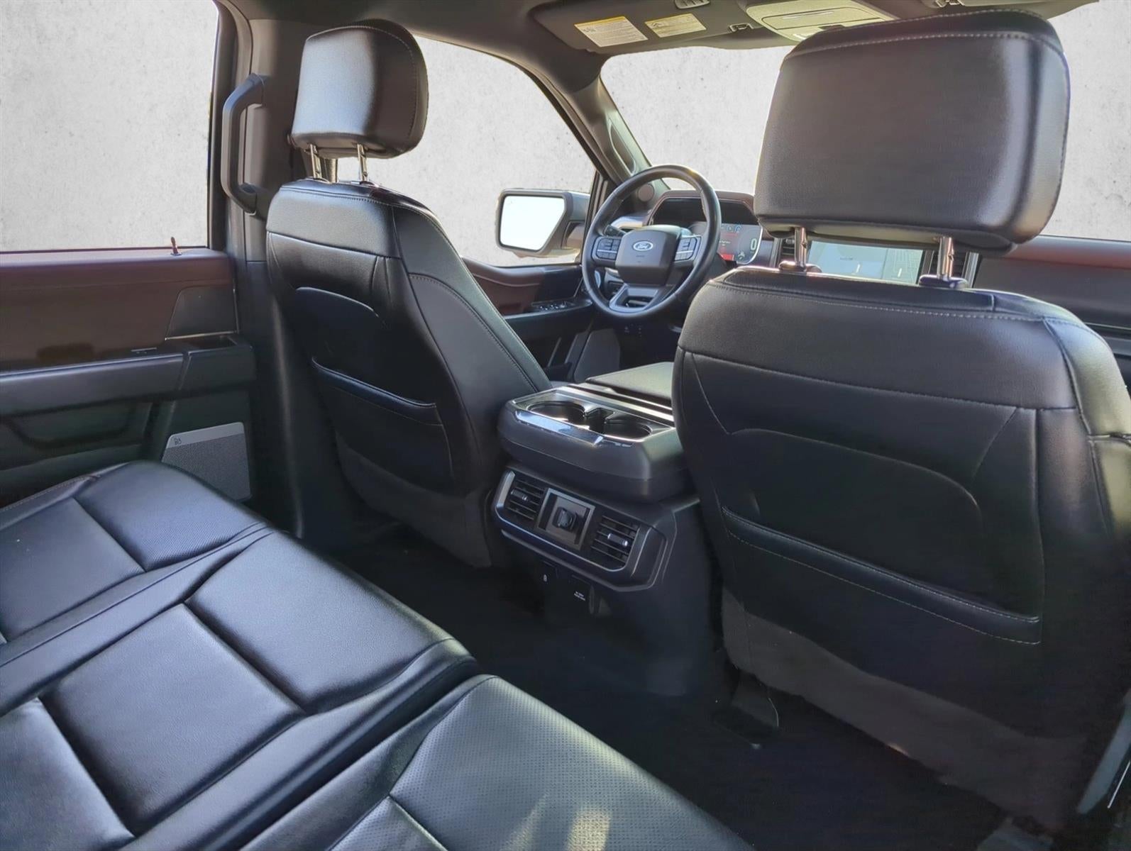 2023 Ford F-150 LARIAT 4WD SuperCrew 5.5' Box