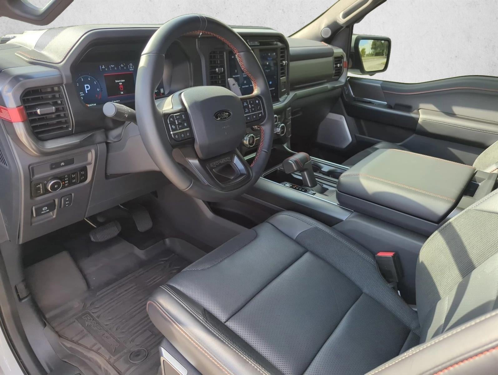 2025 Ford F-150 Raptor 4WD SuperCrew 5.5' Box