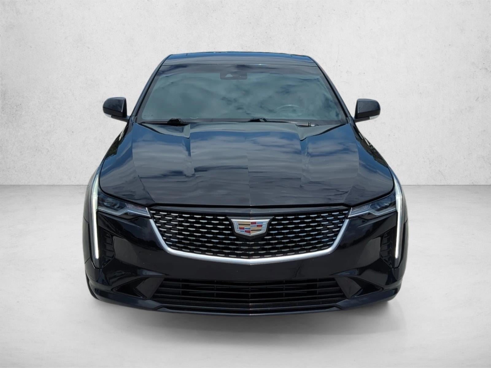 2021 Cadillac CT4 4dr Sdn Premium Luxury
