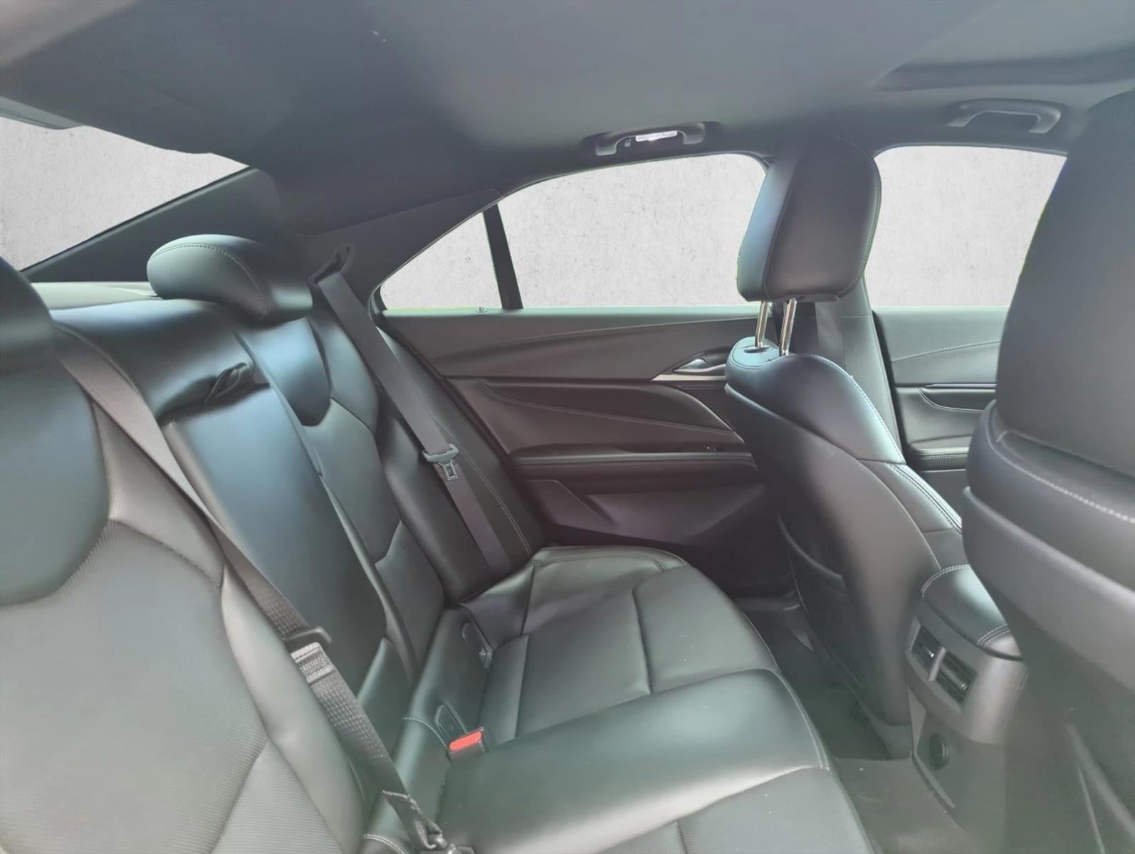 2021 Cadillac CT4 4dr Sdn Premium Luxury