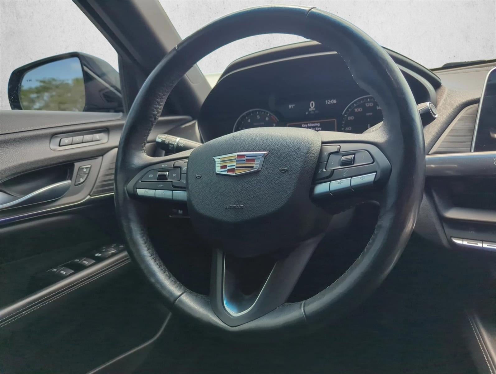 2021 Cadillac CT4 4dr Sdn Premium Luxury