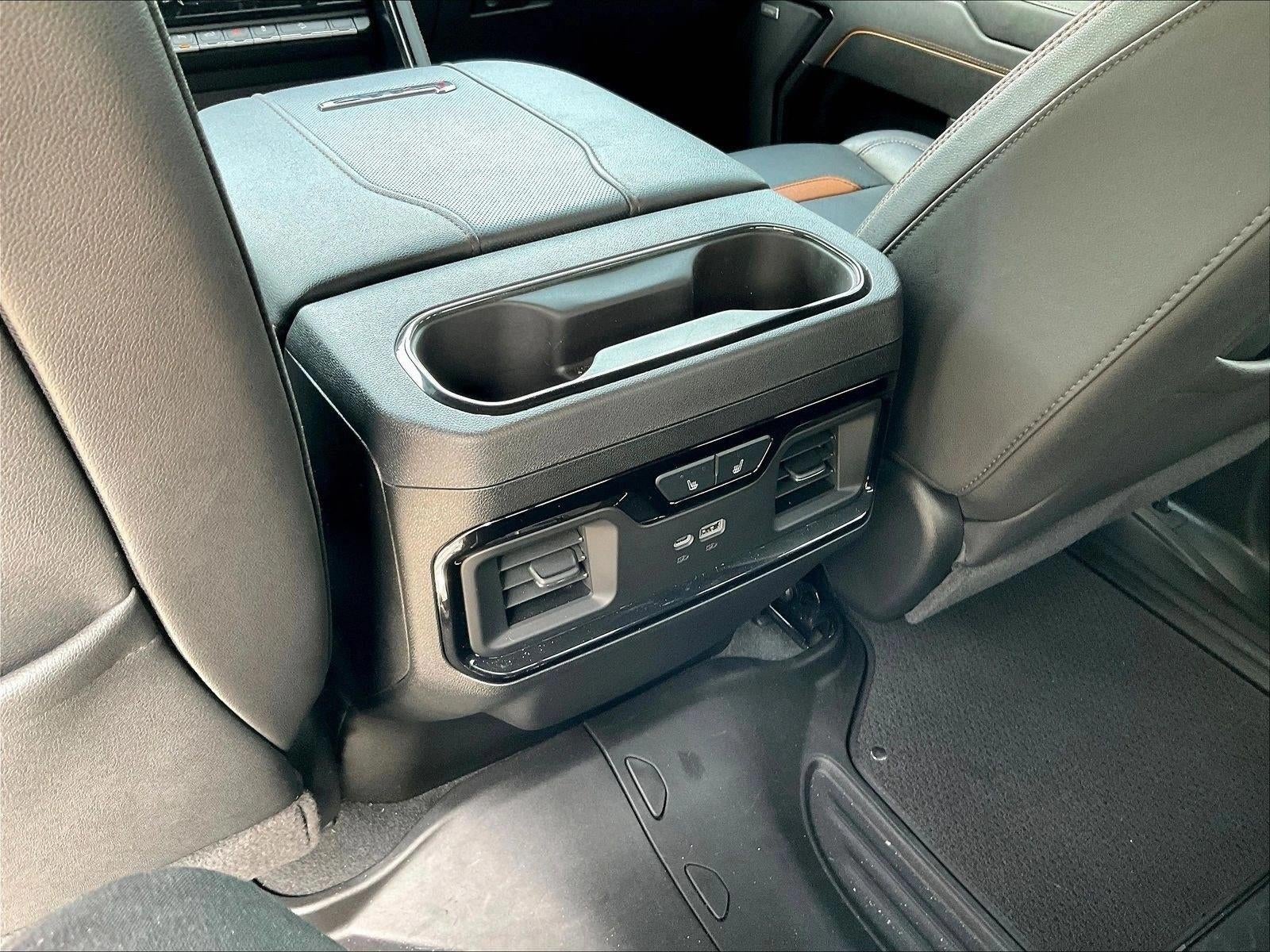 2025 GMC Sierra 2500 HD Crew Cab Standard Box 4-Wheel Drive AT4
