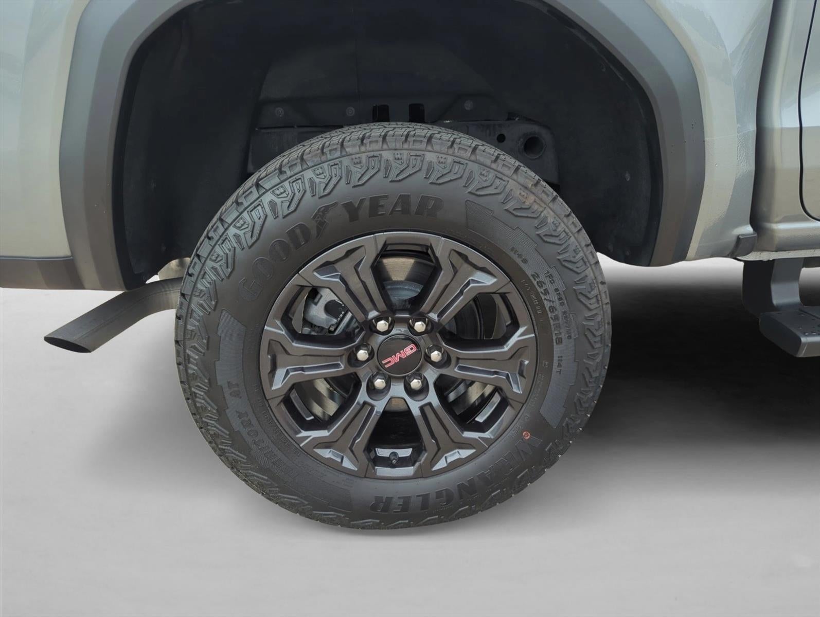 2025 GMC Canyon Crew Cab Short Box 2-Wheel Drive Elevation