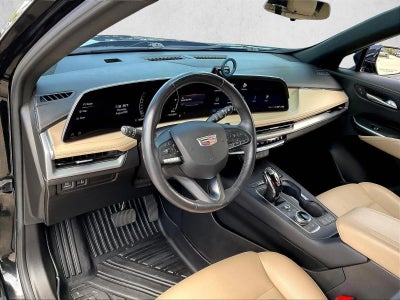 2024 Cadillac XT4 FWD 4dr Luxury