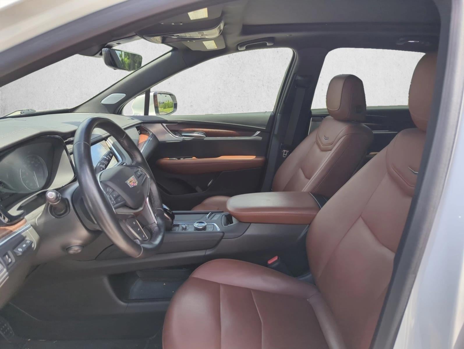 2023 Cadillac XT5 FWD 4dr Premium Luxury