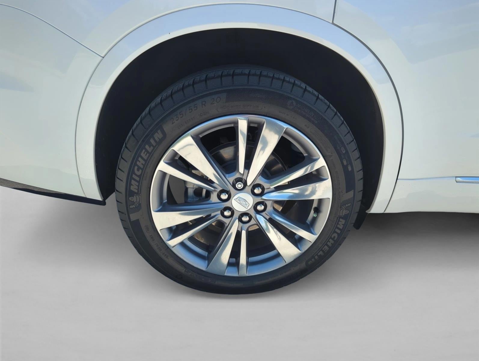 2024 Cadillac XT6 FWD 4dr Premium Luxury