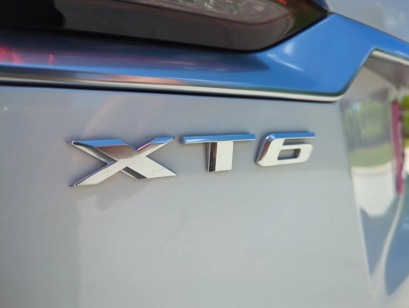 2024 Cadillac XT6 FWD 4dr Premium Luxury