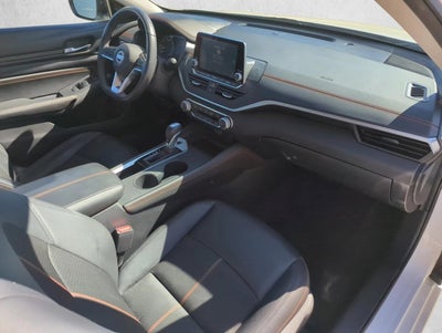 2020 Nissan Altima 2.5 SR Sedan