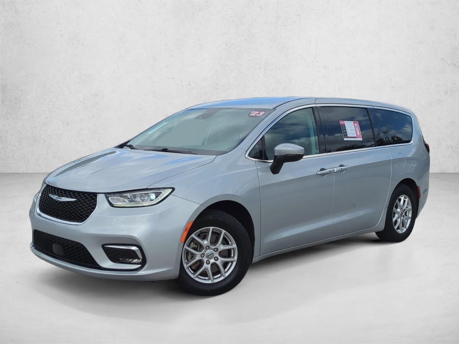 2023 Chrysler Pacifica Touring L FWD