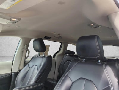 2023 Chrysler Pacifica Touring L FWD