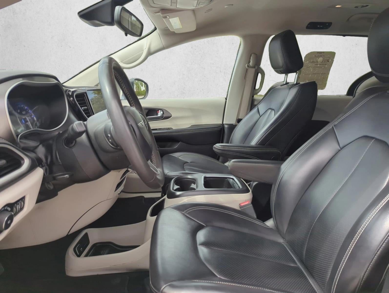 2023 Chrysler Pacifica Touring L FWD