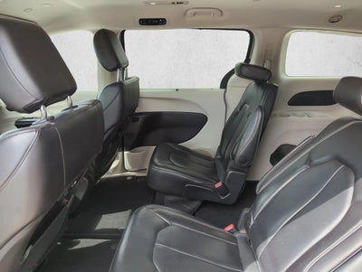 2023 Chrysler Pacifica Touring L FWD