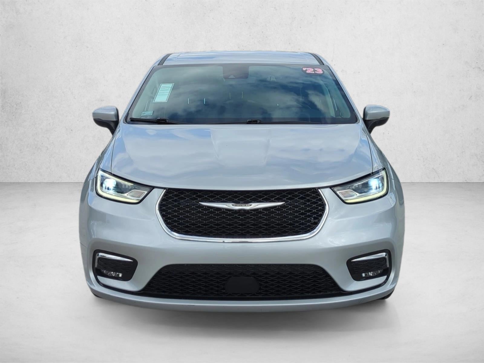 2023 Chrysler Pacifica Touring L FWD