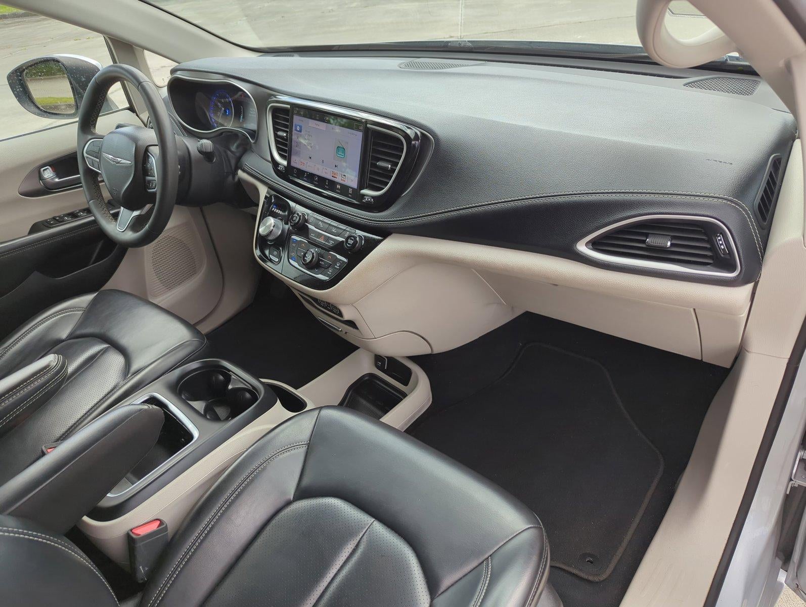 2023 Chrysler Pacifica Touring L FWD