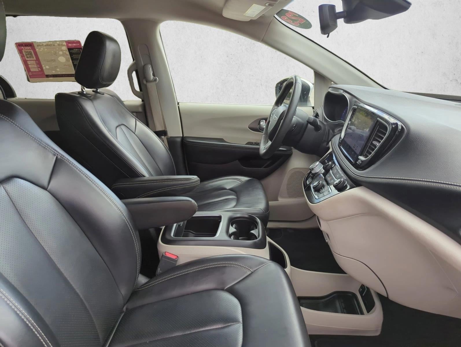 2023 Chrysler Pacifica Touring L FWD