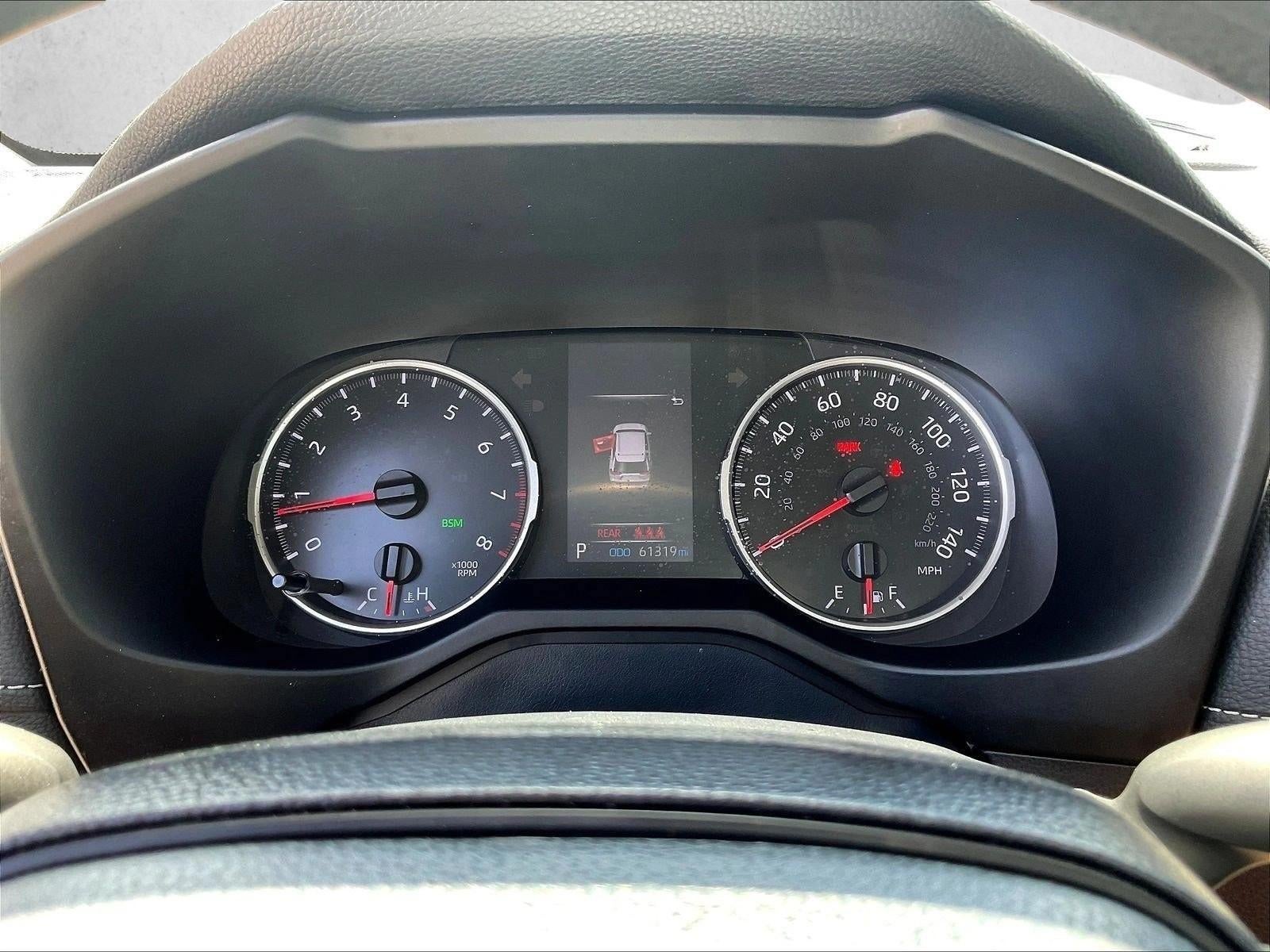 2020 Toyota RAV4 LE FWD (GS)