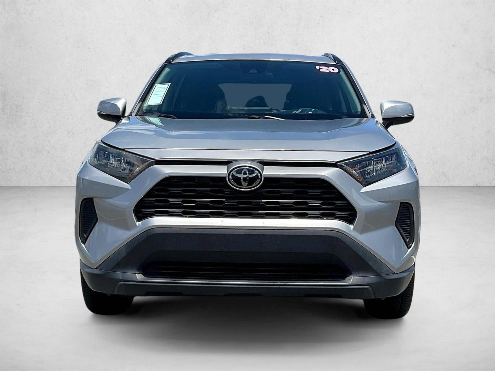 2020 Toyota RAV4 LE FWD (GS)