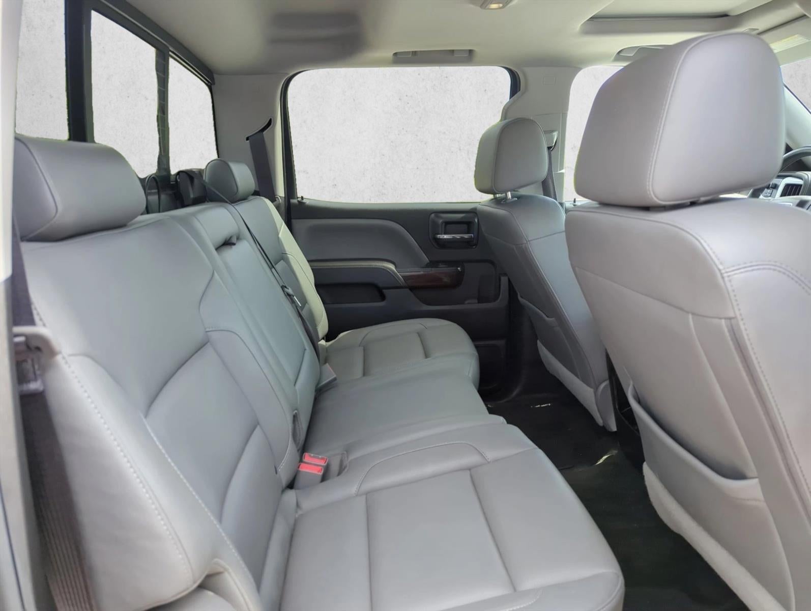 2017 GMC Sierra 1500 Crew Cab Short Box 2-Wheel Drive SLT