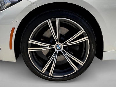 2023 BMW 330i Sedan