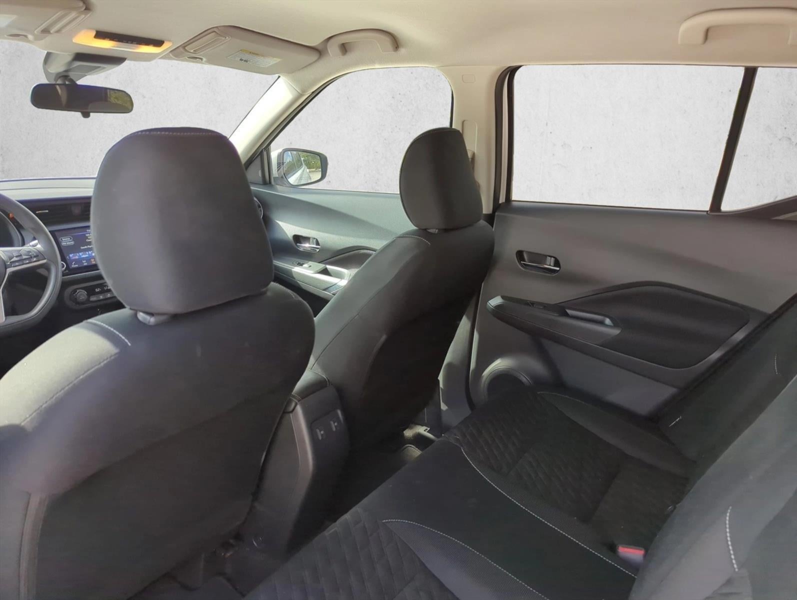 2022 Nissan Kicks SV FWD